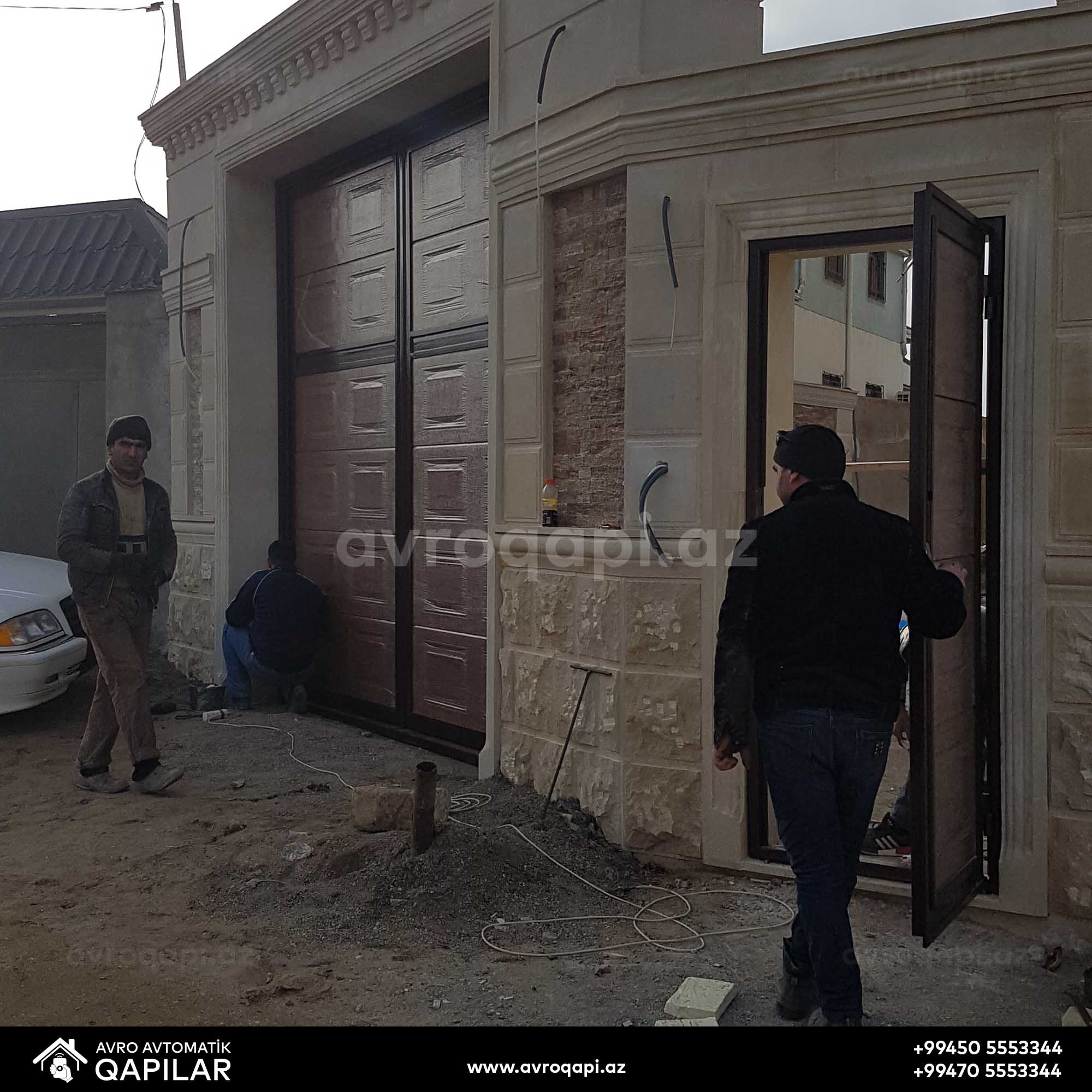 90 dərəcə açılan darvazalar